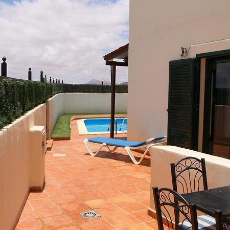 Villa con piscina cerca de las dunas de corralejo Exterior foto